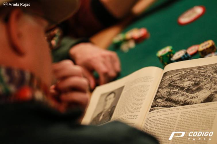 ¿Cuál es el problema de los libros de poker?